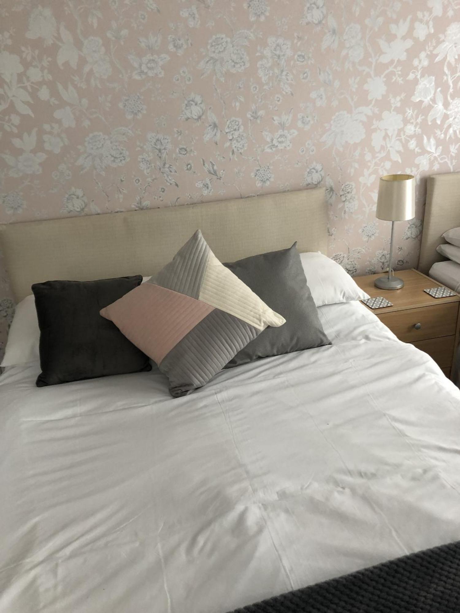Basingstoke En Suite Room In Garden Annex المظهر الخارجي الصورة