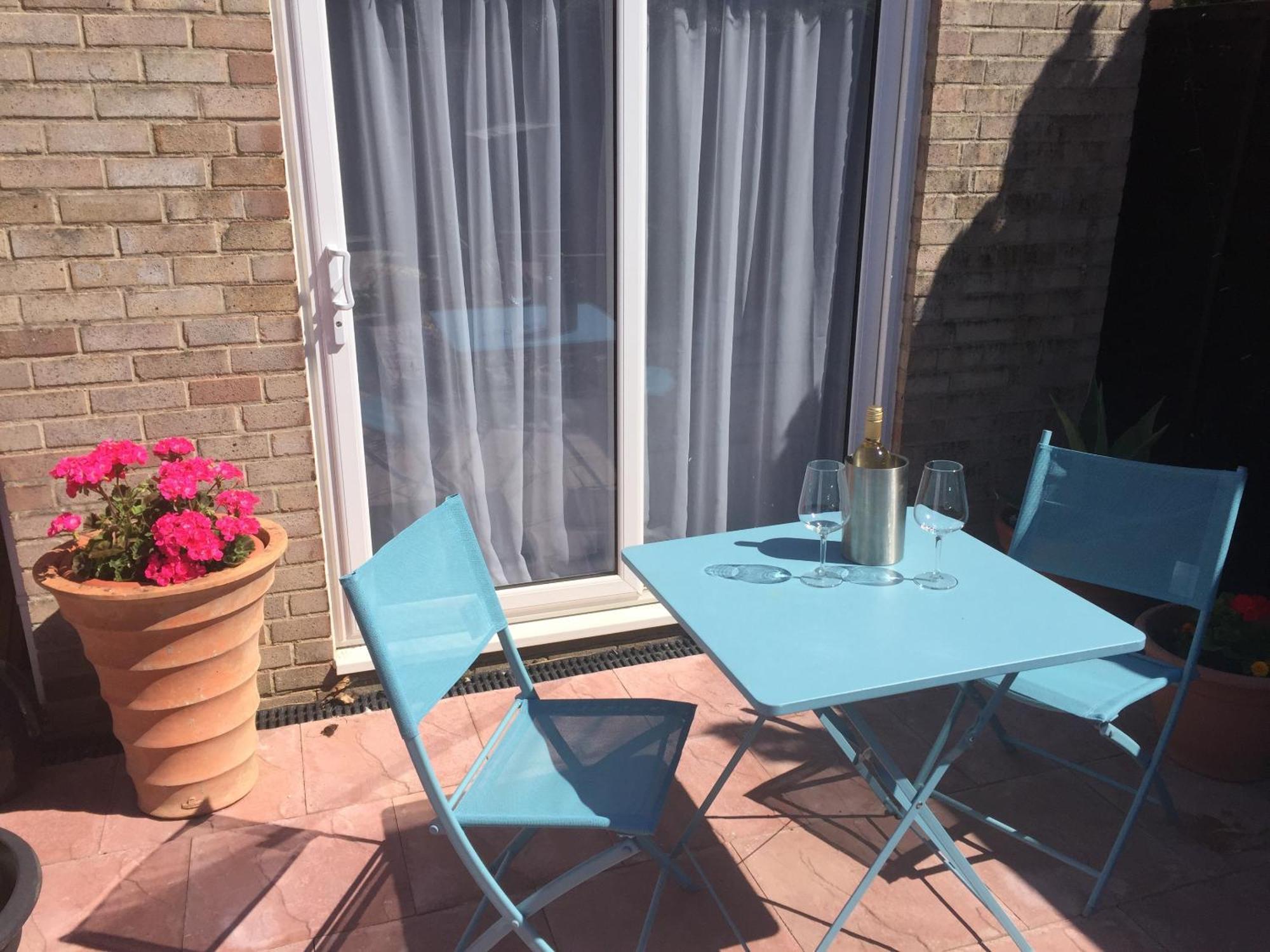Basingstoke En Suite Room In Garden Annex الغرفة الصورة