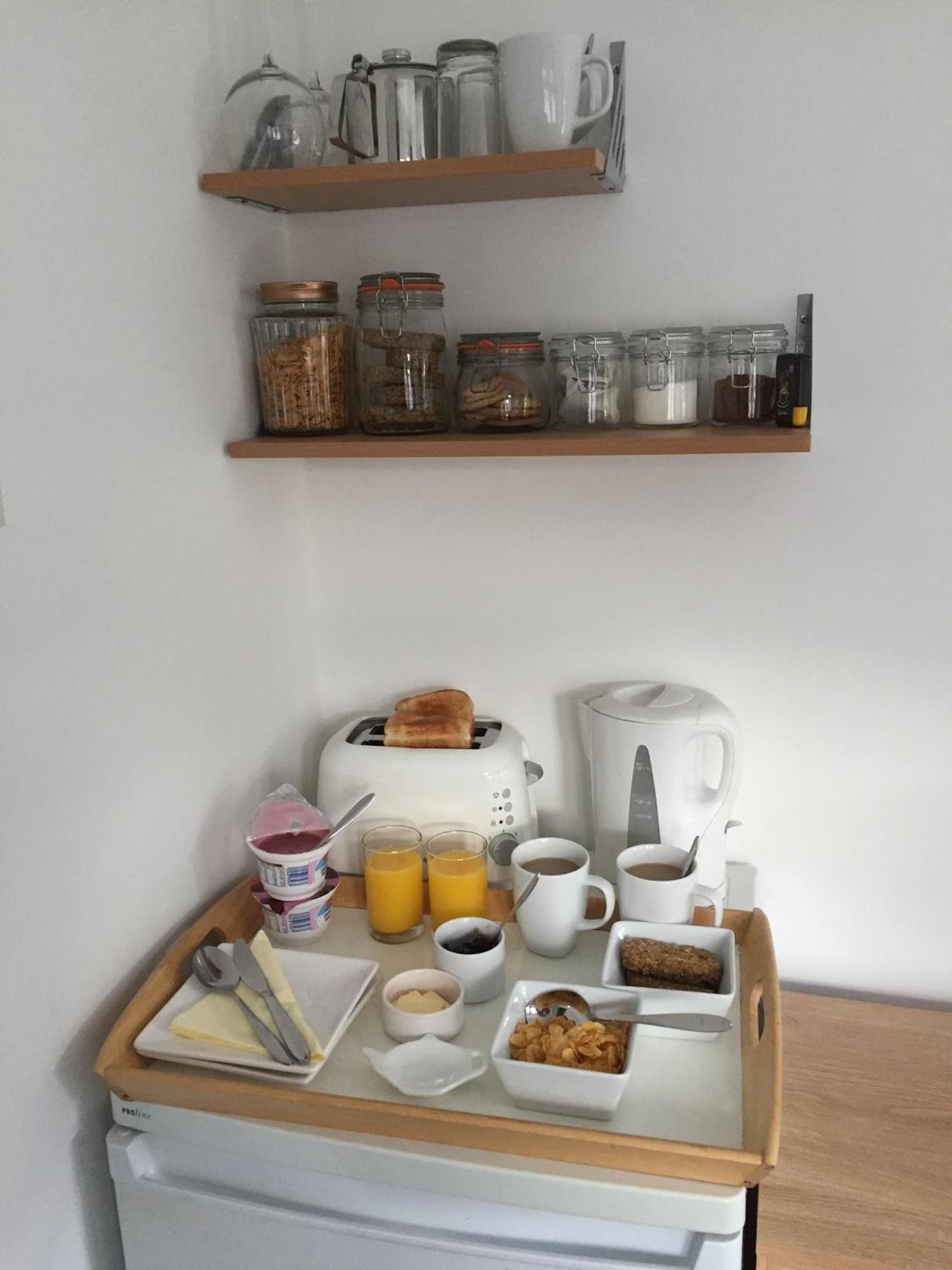Basingstoke En Suite Room In Garden Annex المظهر الخارجي الصورة